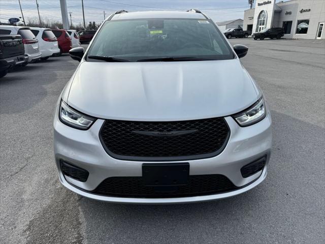 2026 Chrysler Pacifica PACIFICA SELECT AWD 2026 Chrysler Pacifica PACIFICA SELECT AWD