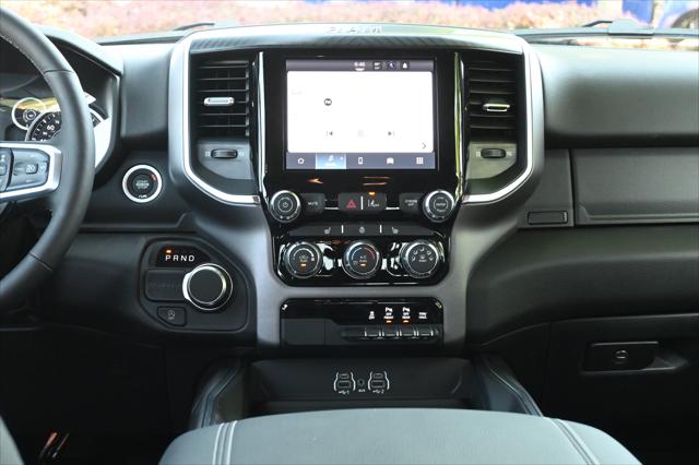 2026 Ram 1500 Big Horn Crew Cab 4x2 57 Box