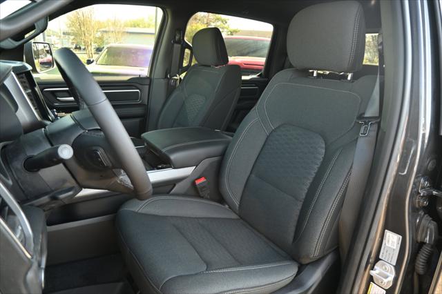 2026 Ram 1500 Big Horn Crew Cab 4x2 5'7" Box