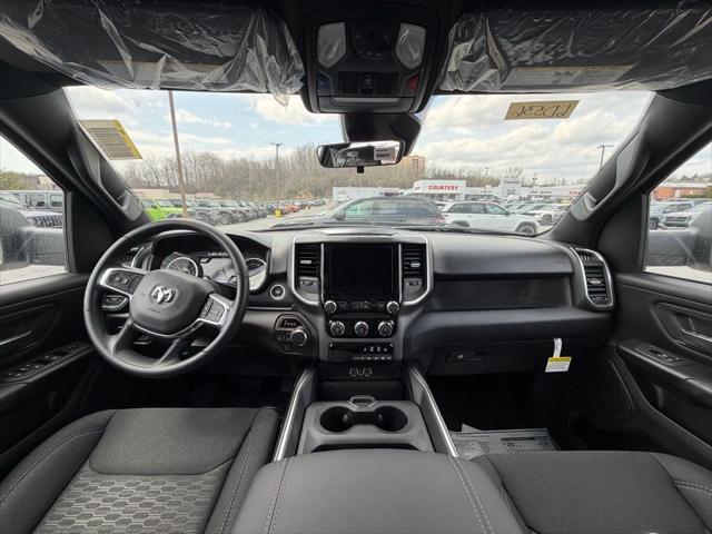 2026 Ram 1500 Express Crew Cab 4x4 5'7" Box