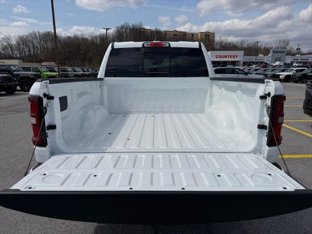2026 Ram 1500 Express Crew Cab 4x4 5'7" Box