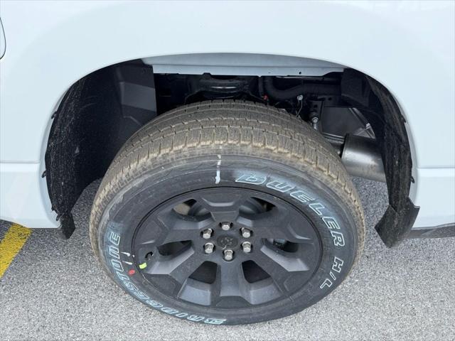 2026 Ram 1500 Express Crew Cab 4x4 5'7" Box