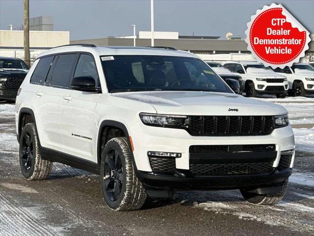 2025 Jeep Grand Cherokee GRAND CHEROKEE L LIMITED 4X4