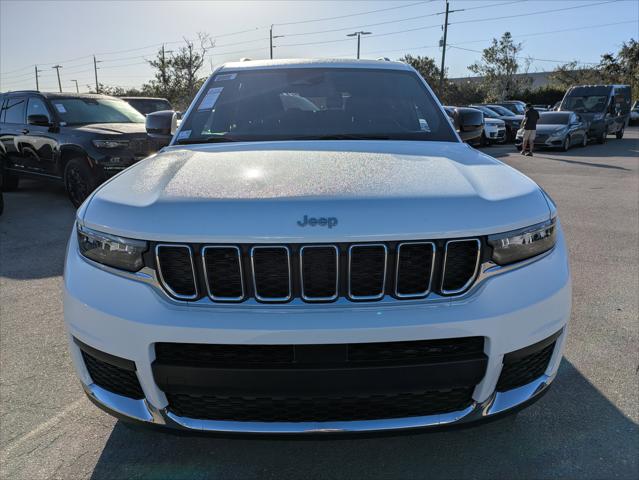 2025 Jeep Grand Cherokee GRAND CHEROKEE L LAREDO 4X2