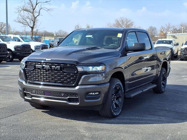 2026 RAM Ram 1500 RAM 1500 EXPRESS CREW CAB 4X4 57 BOX