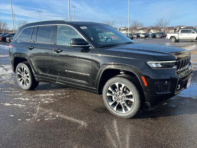 2025 Jeep Grand Cherokee GRAND CHEROKEE OVERLAND 4X4
