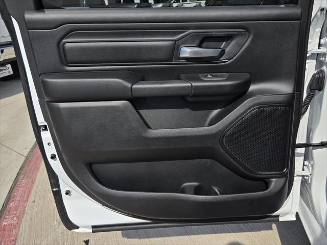 2026 Ram 1500 Tradesman Crew Cab 4x4 5'7" Box