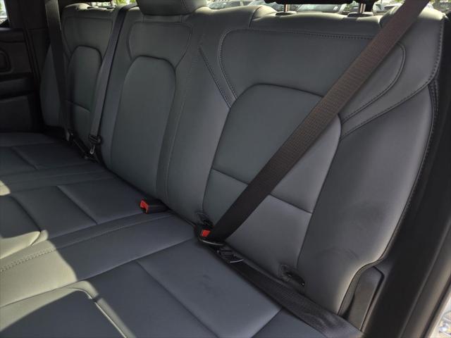 2026 Ram 1500 Tradesman Crew Cab 4x4 5'7" Box