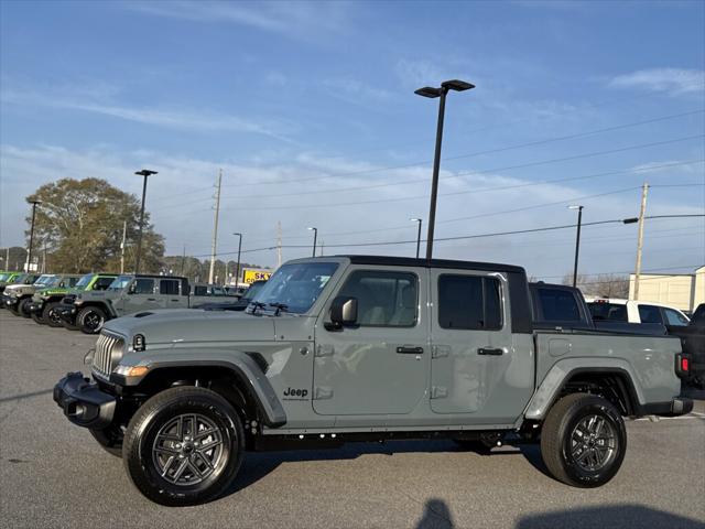 2026 Jeep Gladiator GLADIATOR SPORT S 4X4 2026 Jeep Gladiator GLADIATOR SPORT S 4X4