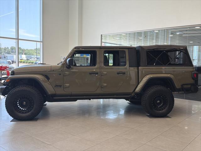 2026 Jeep Gladiator GLADIATOR SPORT S 4X4 2026 Jeep Gladiator GLADIATOR SPORT S 4X4