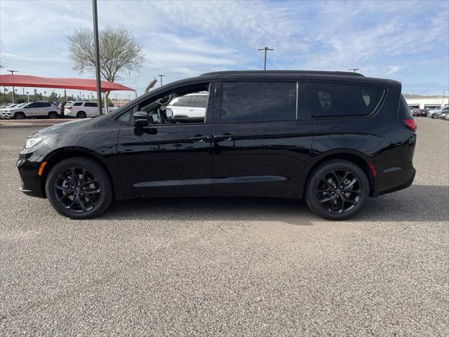 2026 Chrysler Pacifica PACIFICA LIMITED AWD