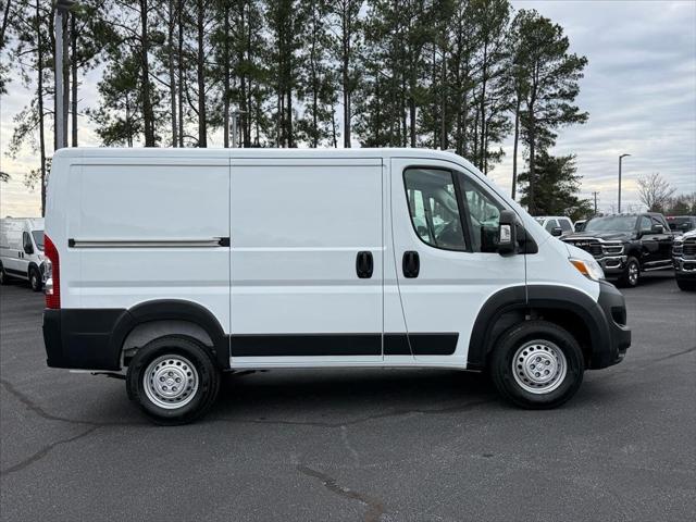 2026 Ram ProMaster Cargo Van Tradesman Low Roof 118" WB w/Pass Seat