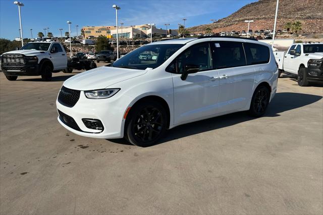 2026 Chrysler Pacifica PACIFICA LIMITED