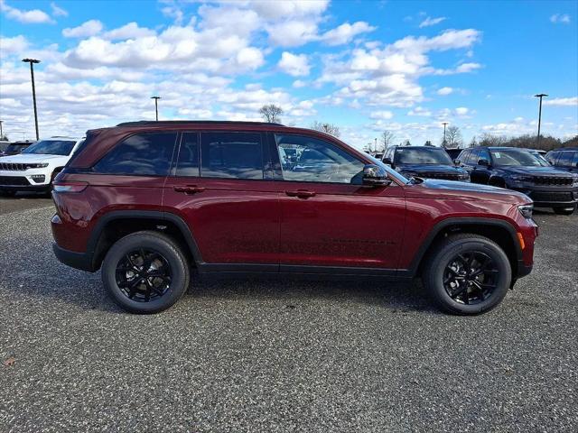 2025 Jeep Grand Cherokee Altitude X 4x4