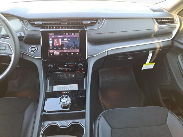 2025 Jeep Grand Cherokee GRAND CHEROKEE L ALTITUDE X 4X2