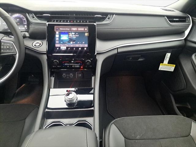 2025 Jeep Grand Cherokee GRAND CHEROKEE L ALTITUDE X 4X2