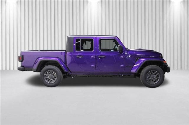 2026 Jeep Gladiator GLADIATOR SPORT S 4X4 2026 Jeep Gladiator GLADIATOR SPORT S 4X4