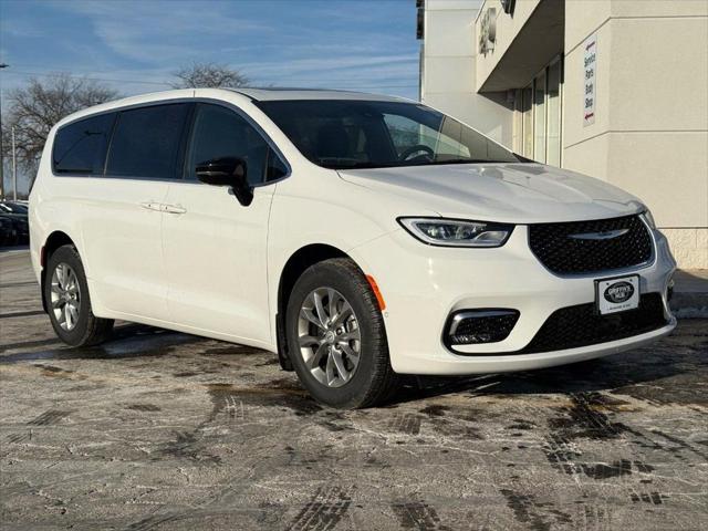 2026 Chrysler Pacifica PACIFICA LIMITED AWD