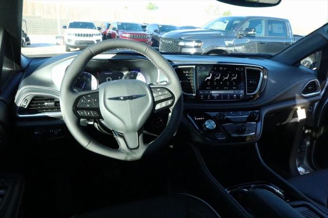 2026 Chrysler Pacifica PACIFICA LIMITED