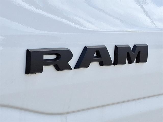 2026 Ram 1500 Laramie Crew Cab 4x4 5'7" Box