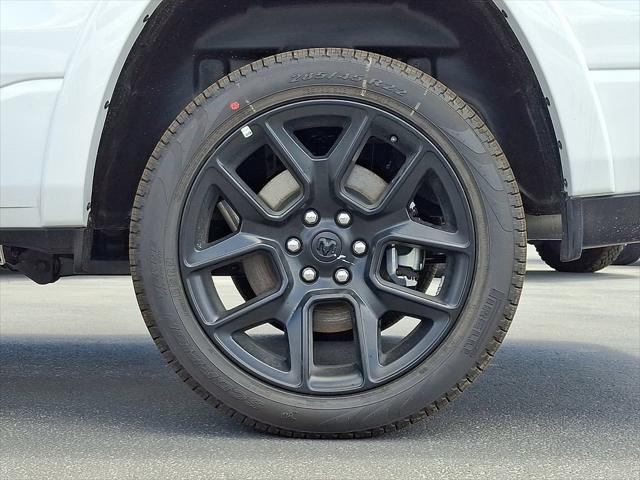 2026 Ram 1500 Laramie Crew Cab 4x4 5'7" Box