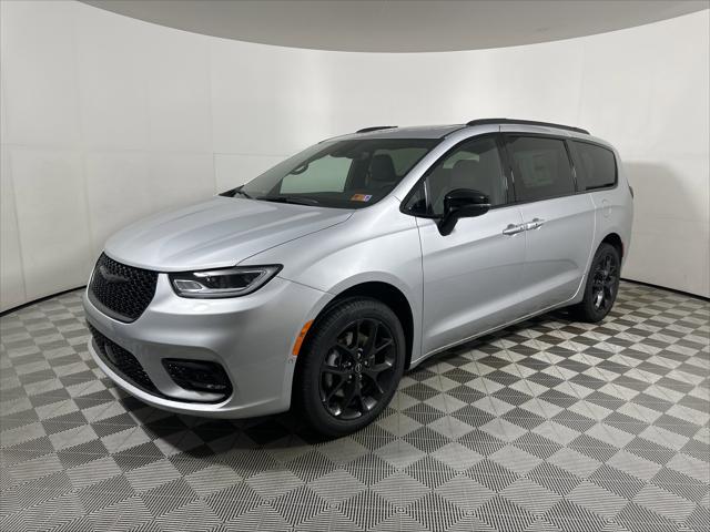 2026 Chrysler Pacifica PACIFICA LIMITED AWD