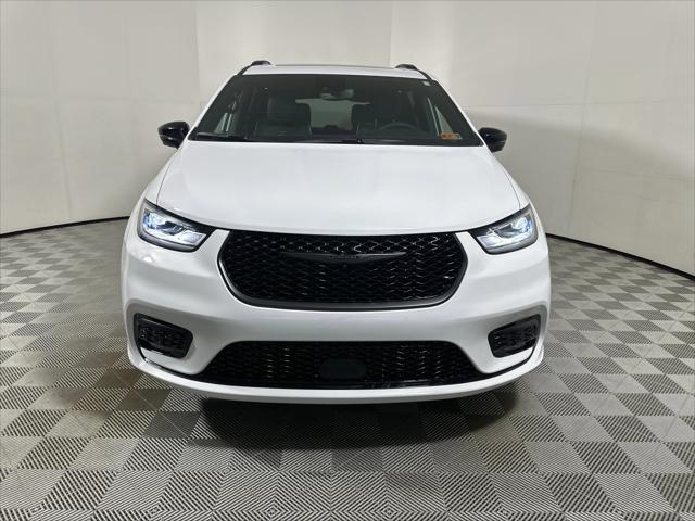2026 Chrysler Pacifica PACIFICA LIMITED AWD