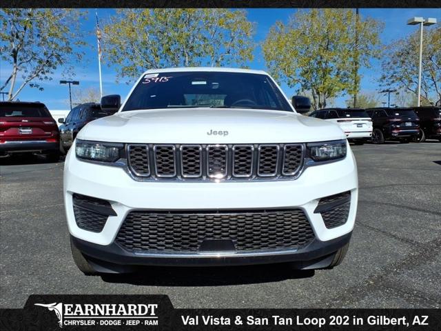 2025 Jeep Grand Cherokee GRAND CHEROKEE LAREDO X 4X2