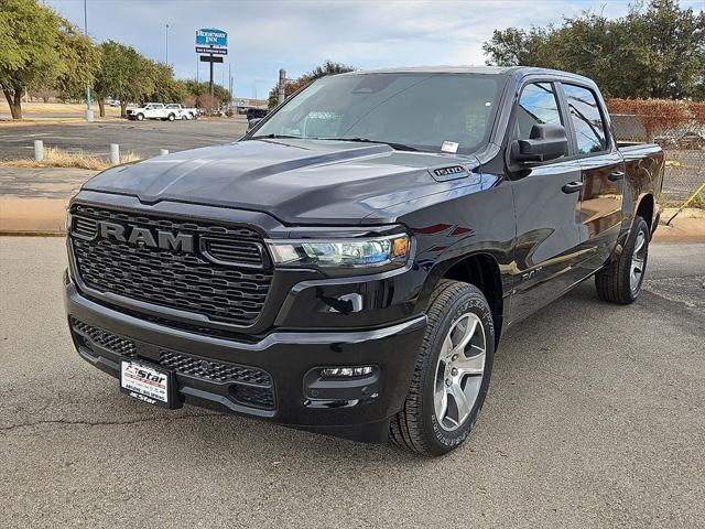 2026 RAM Ram 1500 RAM 1500 EXPRESS CREW CAB 4X2 57 BOX