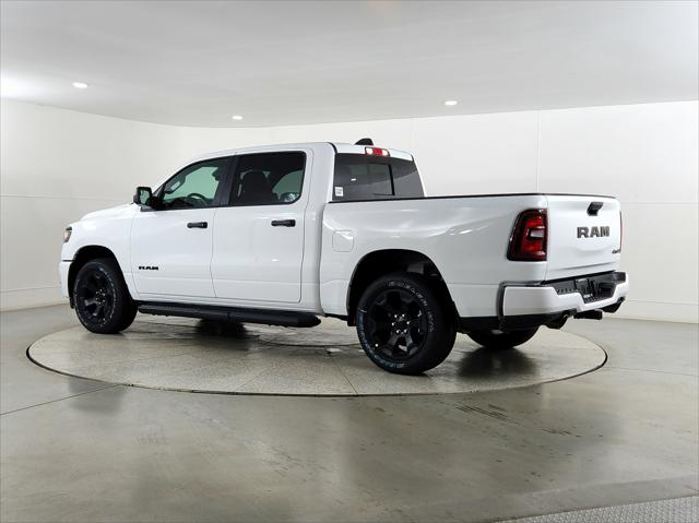 2026 RAM Ram 1500 RAM 1500 EXPRESS CREW CAB 4X4 57 BOX