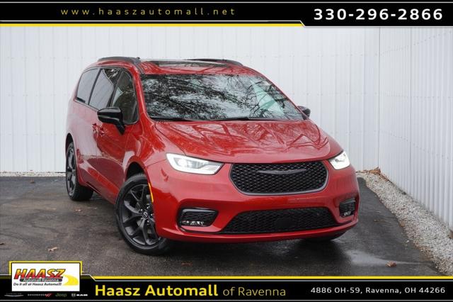 2026 Chrysler Pacifica PACIFICA SELECT AWD