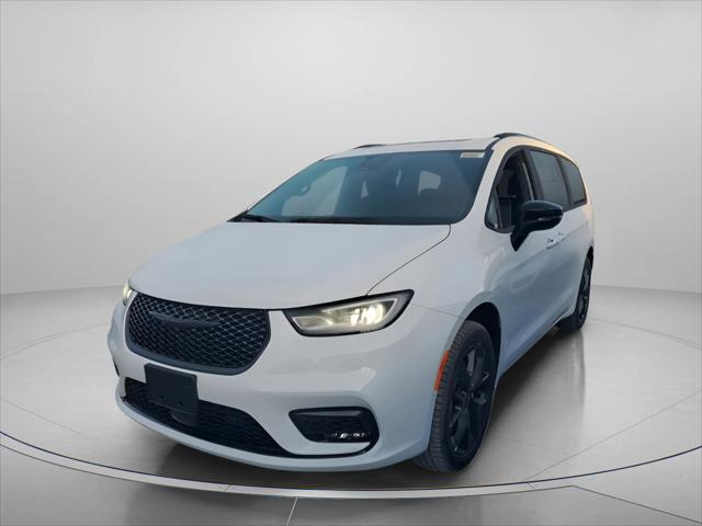 2026 Chrysler Pacifica PACIFICA LIMITED AWD