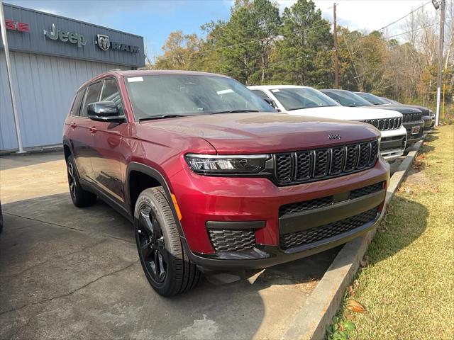 2025 Jeep Grand Cherokee Altitude X 4x2
