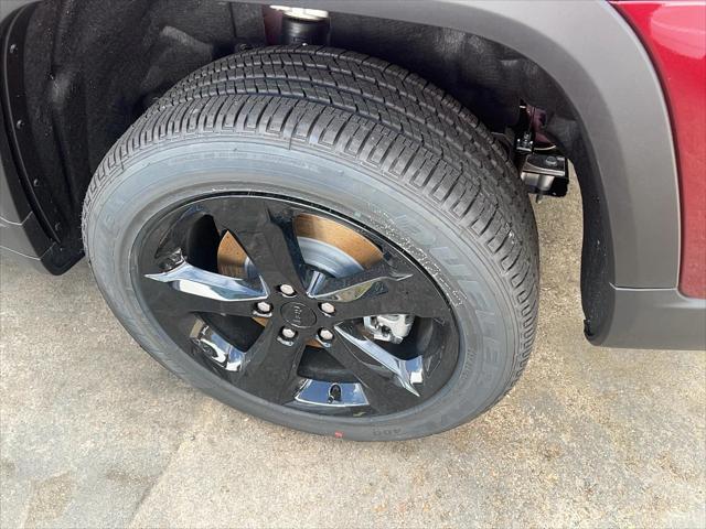 2025 Jeep Grand Cherokee Altitude X 4x2