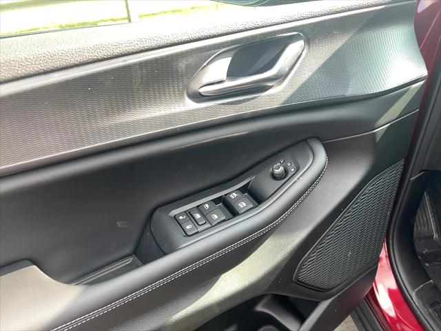 2025 Jeep Grand Cherokee Altitude X 4x2
