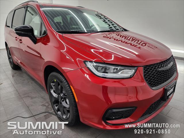 2026 Chrysler Pacifica PACIFICA LIMITED AWD