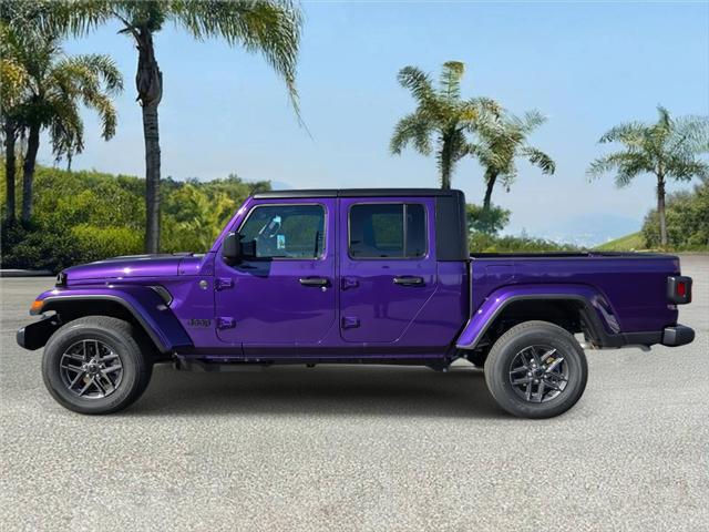 2026 Jeep Gladiator GLADIATOR SPORT S 4X4 2026 Jeep Gladiator GLADIATOR SPORT S 4X4
