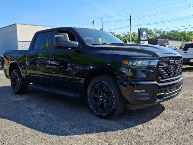 2026 RAM Ram 1500 RAM 1500 EXPRESS CREW CAB 4X4 57 BOX
