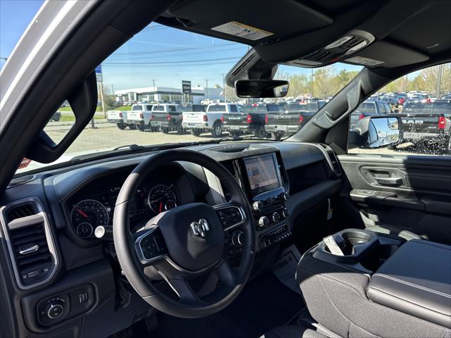 2026 Ram 1500 Warlock Crew Cab 4x4 5'7" Box