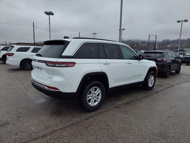 2025 Jeep Grand Cherokee GRAND CHEROKEE LAREDO 4X4