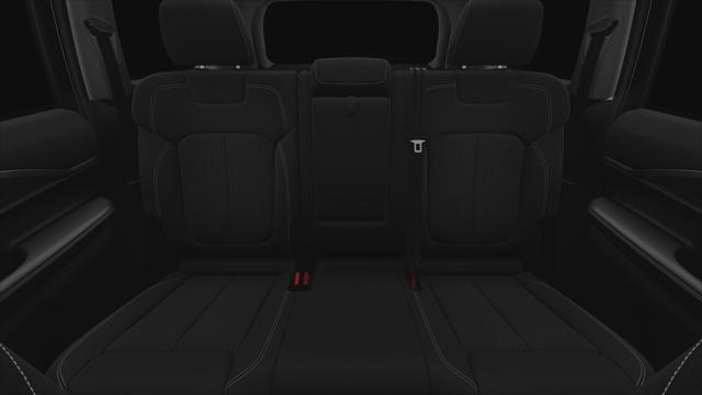 2025 Jeep Grand Cherokee GRAND CHEROKEE LAREDO 4X4