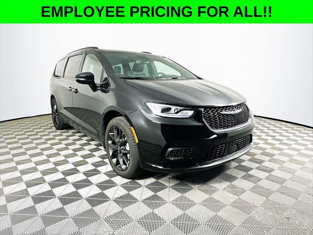 2026 Chrysler Pacifica PACIFICA LIMITED AWD