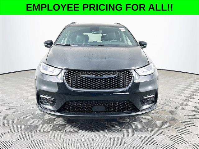 2026 Chrysler Pacifica PACIFICA LIMITED AWD