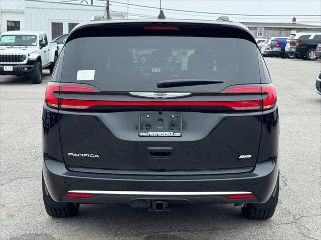 2026 Chrysler Pacifica Pinnacle AWD