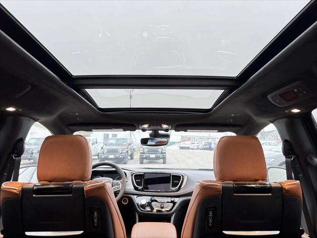 2026 Chrysler Pacifica Pinnacle AWD