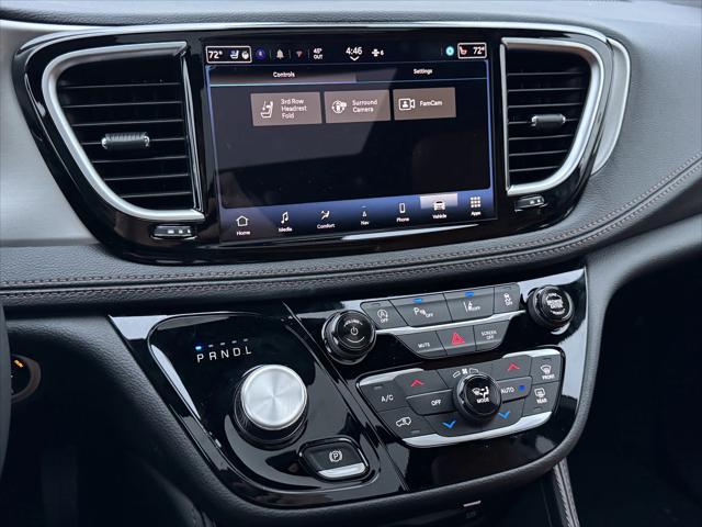 2026 Chrysler Pacifica Pinnacle AWD
