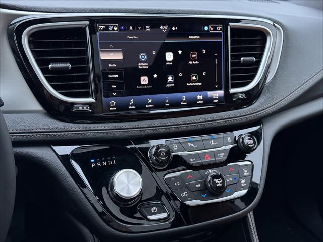2026 Chrysler Pacifica Pinnacle AWD
