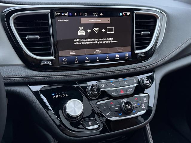 2026 Chrysler Pacifica Pinnacle AWD