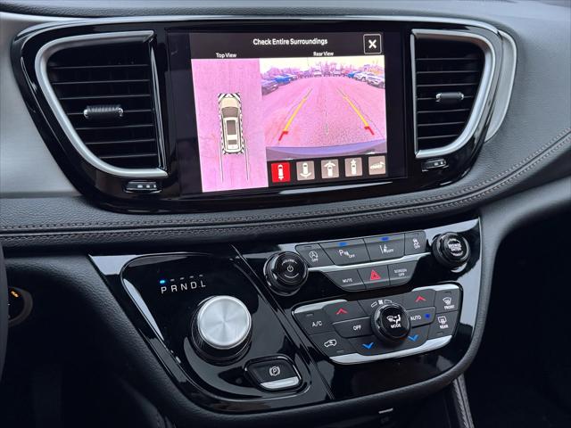 2026 Chrysler Pacifica Pinnacle AWD