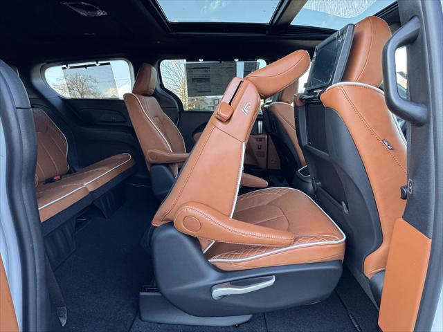 2026 Chrysler Pacifica Pinnacle AWD